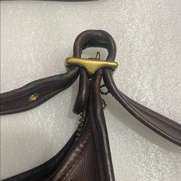 Vintage 90s Coach 9927 Willis Black Leather Crossbody Shoulder Bag Purse - Picture 3 of 5